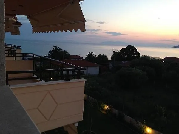 Stella Meri - 公寓 *